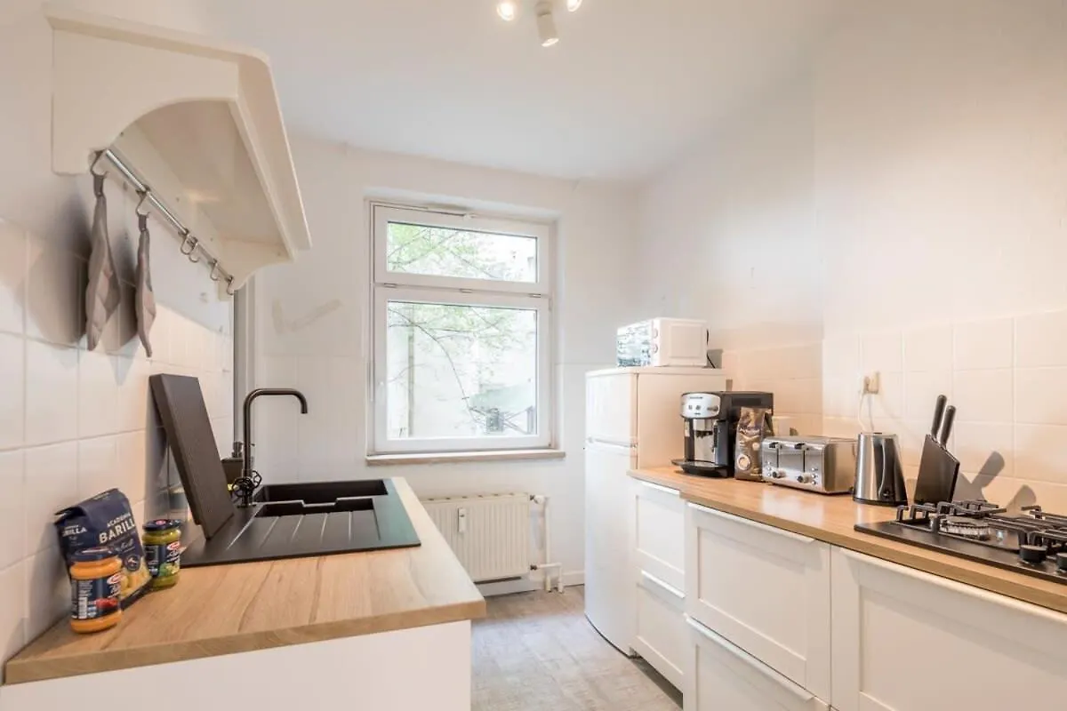 Two Bedroom Apartment And Bathrooms Hamburg